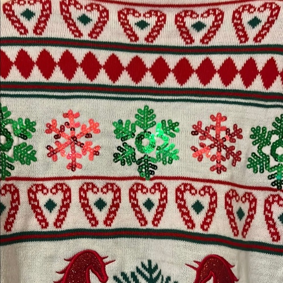 NWOT Festive Red and White Holiday Cardigan - Picture 7 of 7